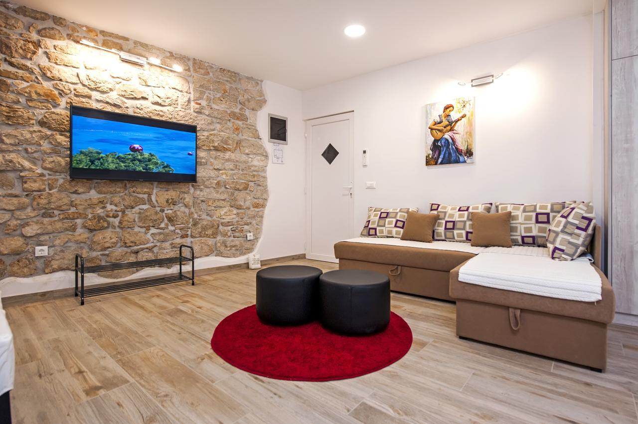 La Svalba Rooms & Studios Rovinj Exterior foto